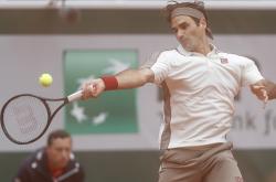 开云APP-包含美国网球队横扫西班牙网球队，纳达尔打破历史纪录的词条