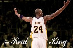 开云体育官方网站-卡塞米罗高光表现终结悬念，中国之行如何强行改变皇家社会轨迹？