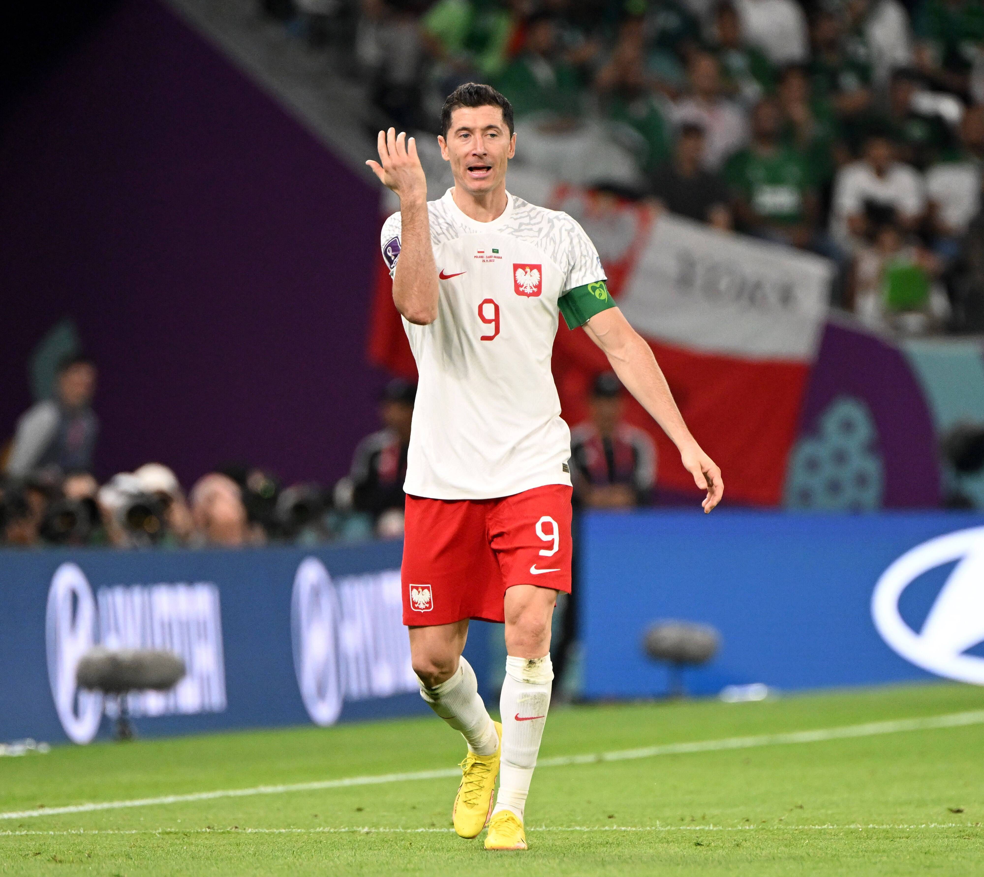 国际米兰爆冷阿森纳,莱万惊艳世界的简单介绍 国际米兰爆冷阿森纳,莱万惊艳世界的简单介绍