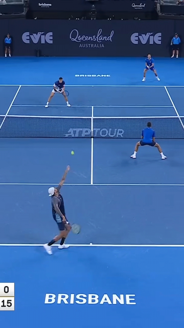 美国网球队完胜德国网球队，克耶高斯惊艳世界的简单介绍