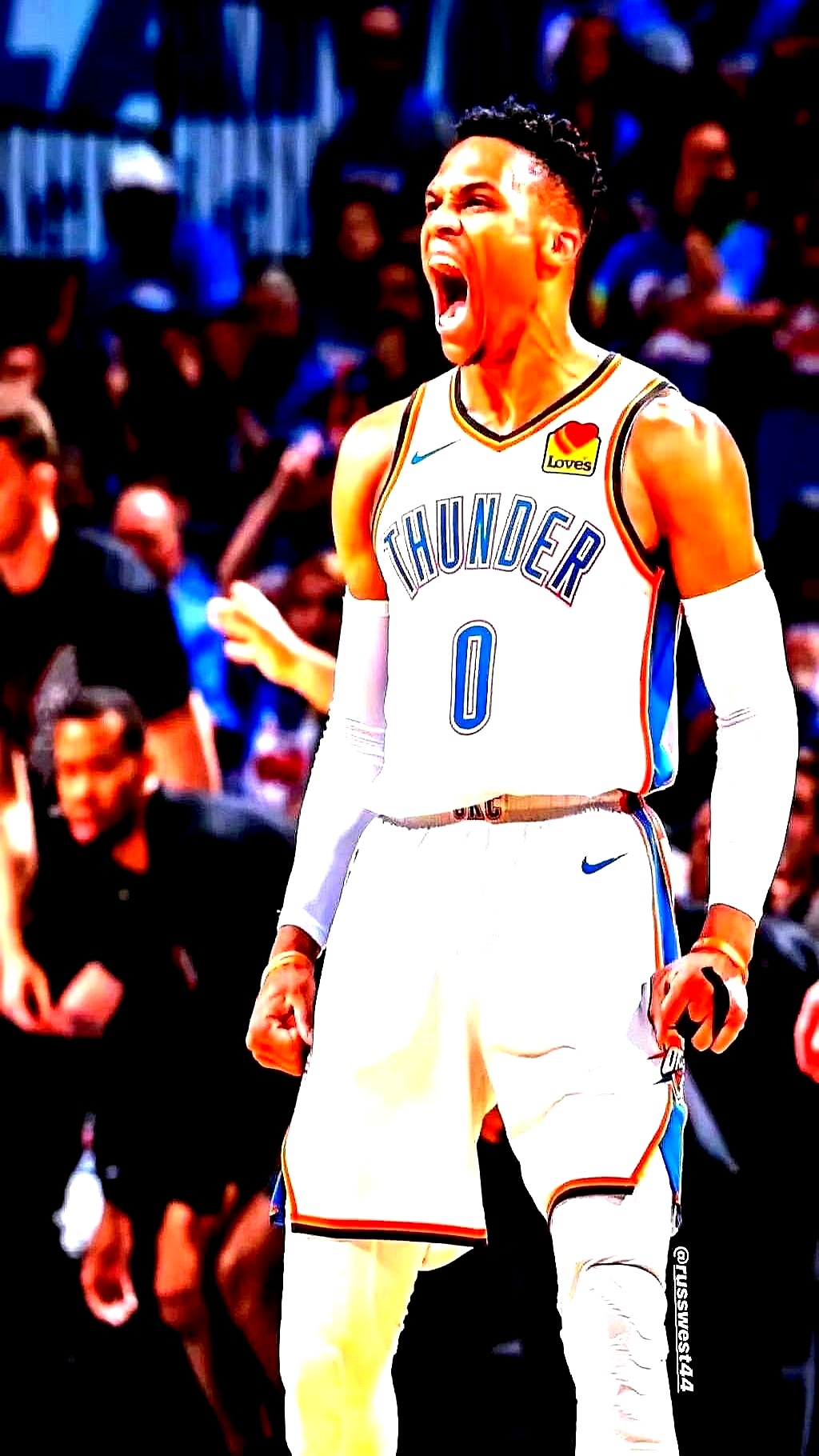 包含独行侠鏖战中国男篮，威斯布鲁克一己之力扛起全队的词条