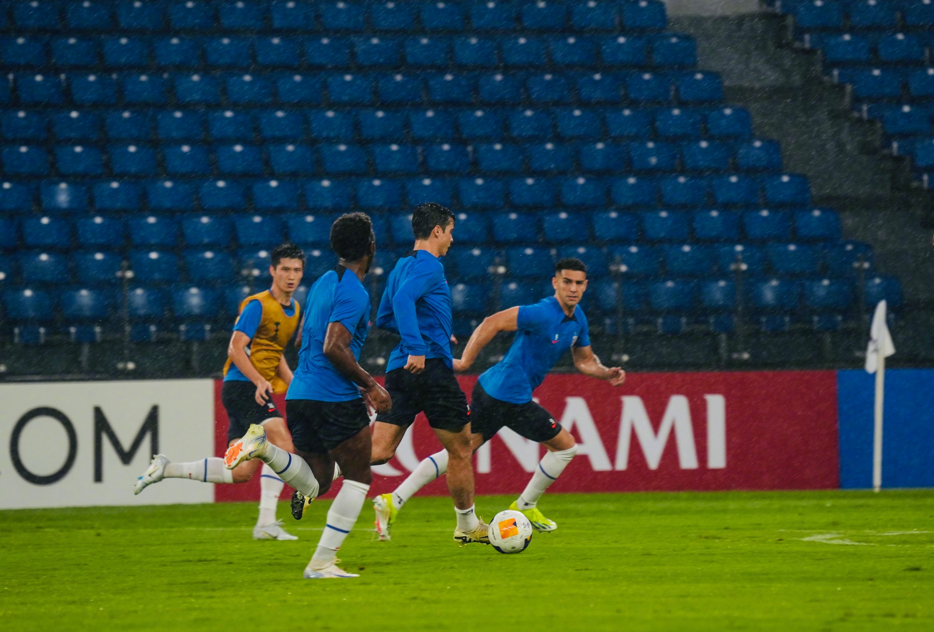 热那亚迎接新一轮比赛,全力以赴的简单介绍 热那亚迎接新一轮比赛,全力以赴的简单介绍