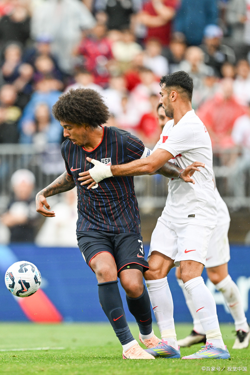 柏林赫塔门将施莱戈尔受伤,部分德甲球队表露兴趣的简单介绍 柏林赫塔门将施莱戈尔受伤,部分德甲球队表露兴趣的简单介绍