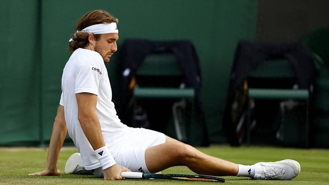 包含温网逆转ATP总决赛，西西帕斯点燃赛场的词条