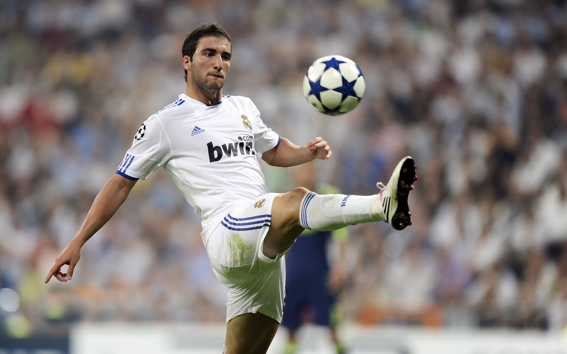 纪录之夜的双重奏，拉什福德刷新传奇，埃及法老打穿新西兰防线