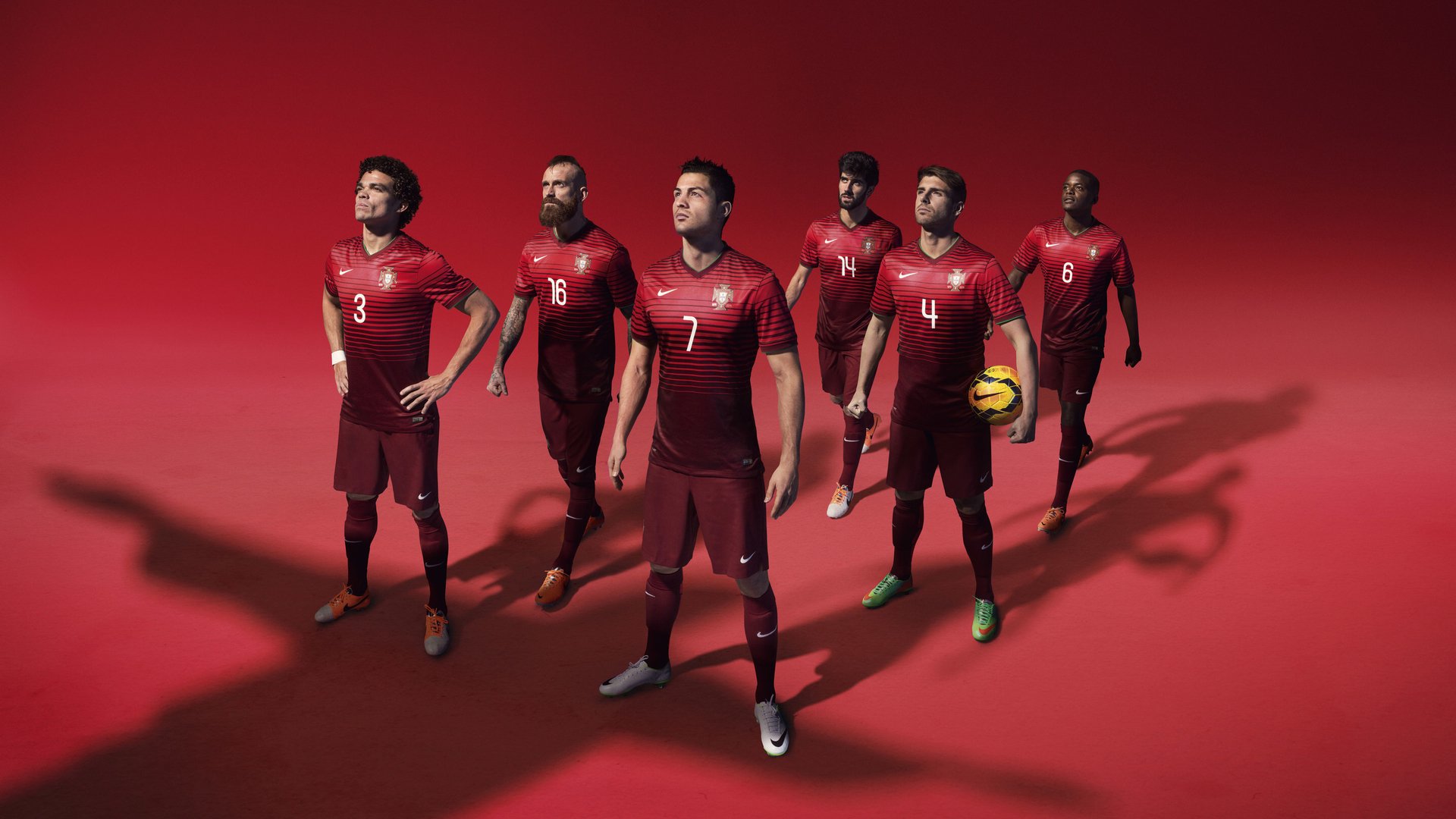 波兰横扫伊朗，巴雷拉成为关键先生，一场战术与意志的胜利