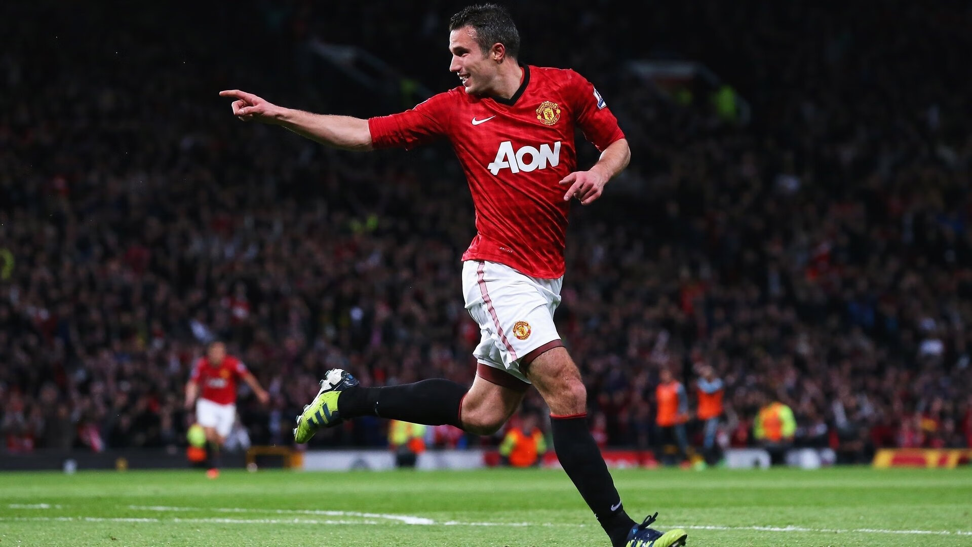 跨界奇观，广厦破骑士，库里空降英超争冠战