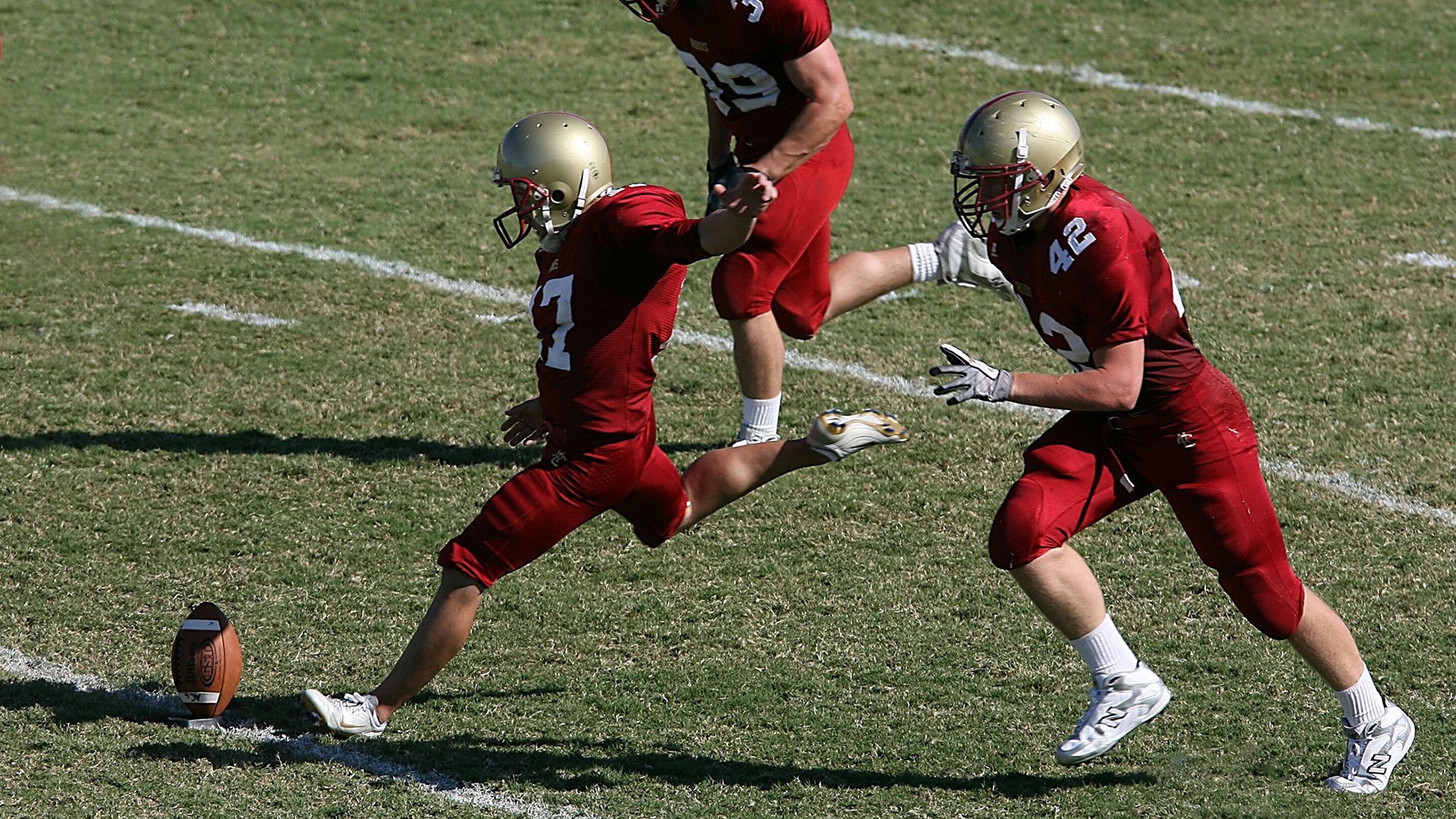 非洲雄鹰展翅欧陆，尼日利亚新星蒂亚戈碾压塞维利亚，一战奠定关键先生威名